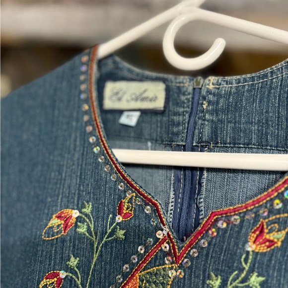 Embellished Blue and Orange Denim Maxi Dress with V-Neck and Long Sleeves - Picture 4 of 7